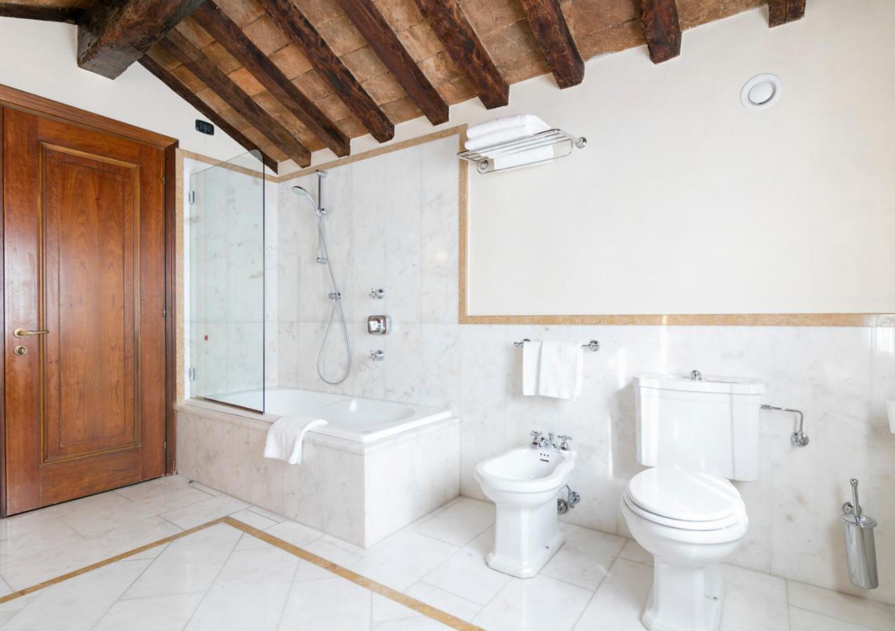 Albergo Delle Notarie Reggio nell'Emilia Buitenkant foto