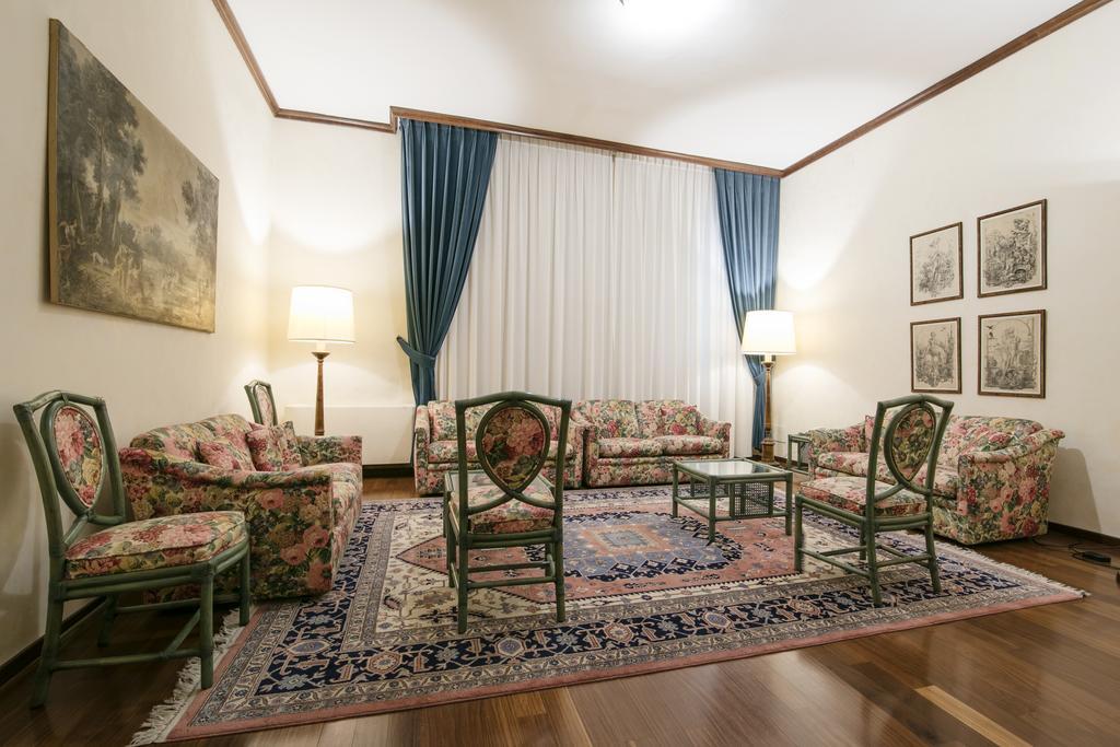 Albergo Delle Notarie Reggio nell'Emilia Buitenkant foto