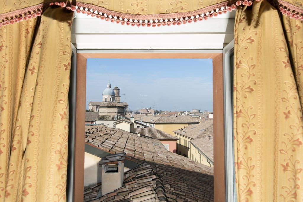 Albergo Delle Notarie Reggio nell'Emilia Buitenkant foto